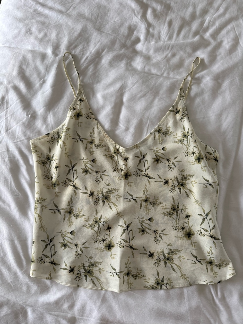 Abercrombie & Fitch Cream Floral V-Neck Cami